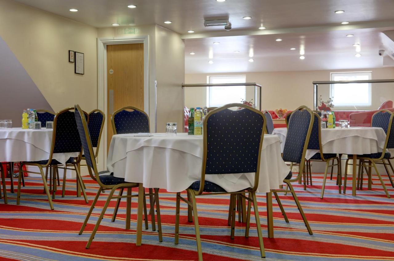 אילפורד Best Western Greater London מראה חיצוני תמונה