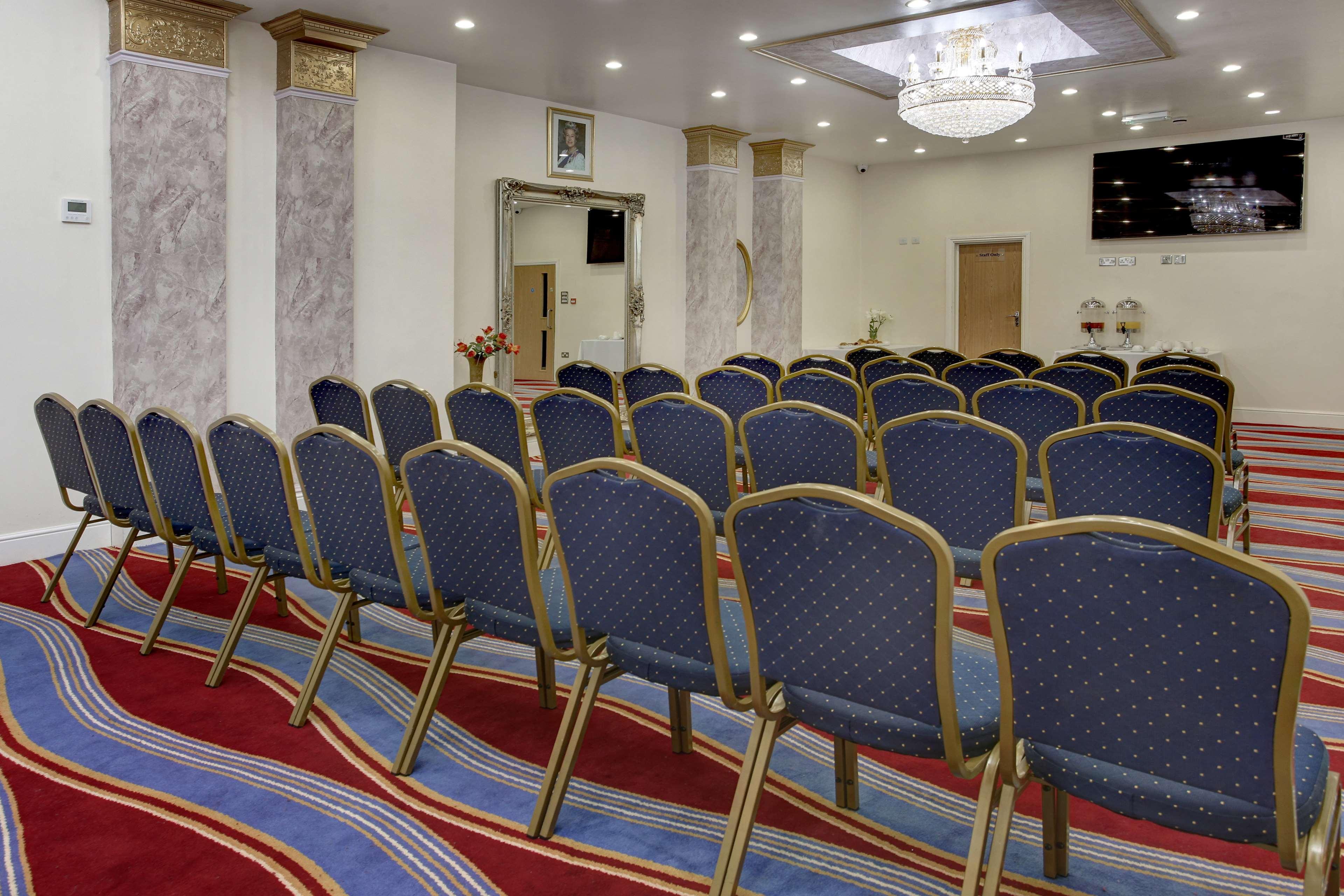 אילפורד Best Western Greater London מראה חיצוני תמונה